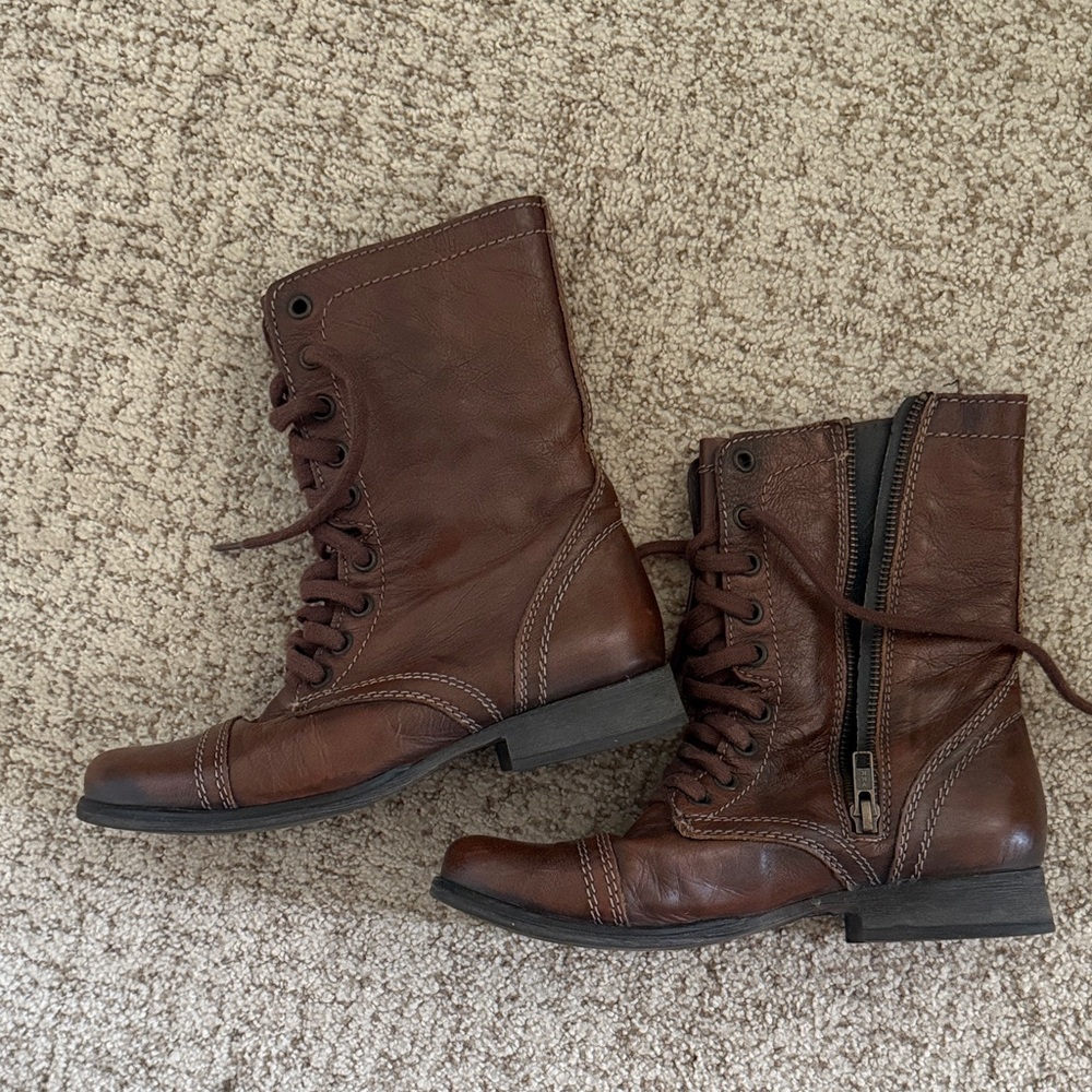 Steve Madden Brown Lace Up Boots
